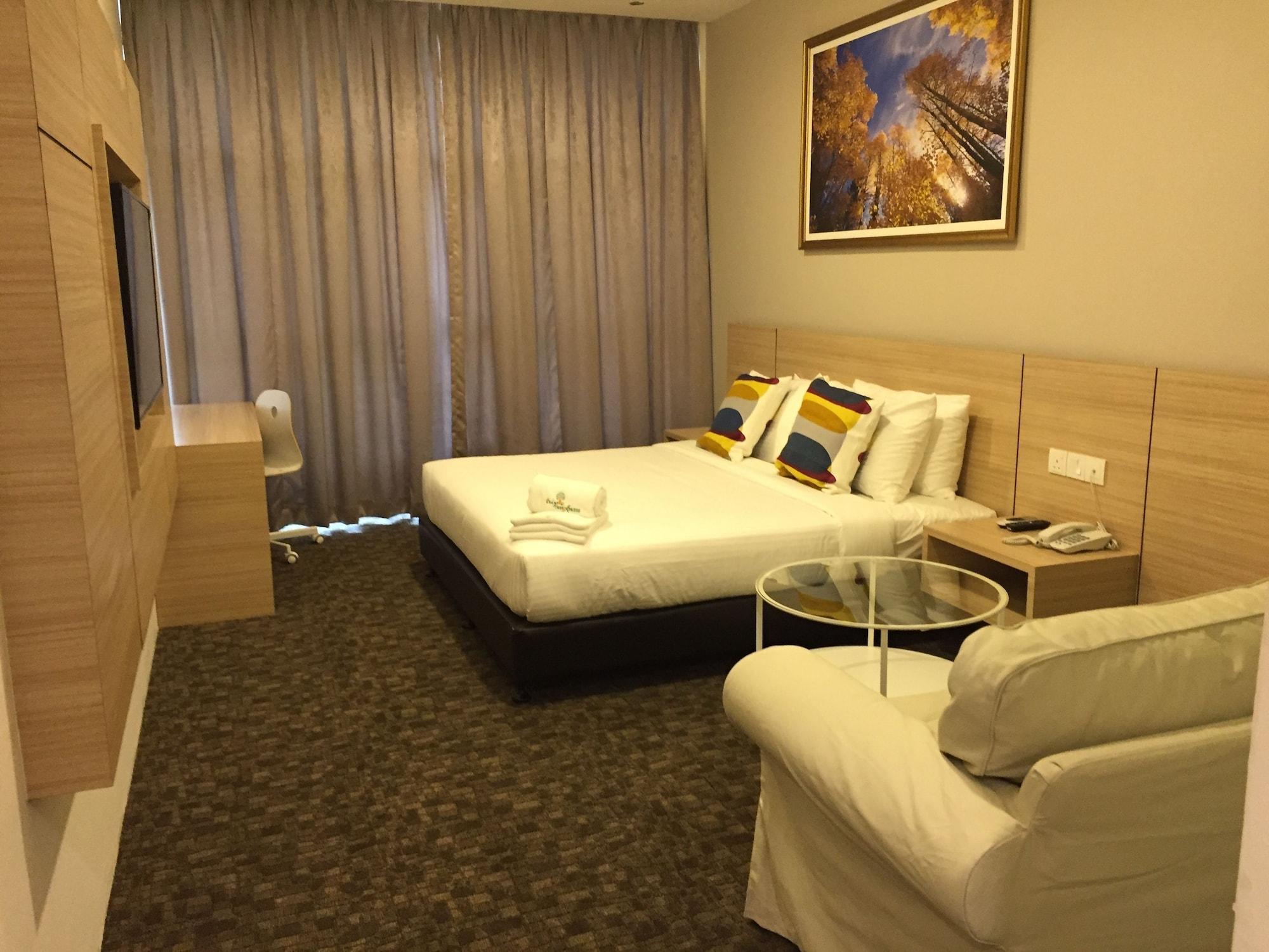 The Inn Bintulu Esterno foto