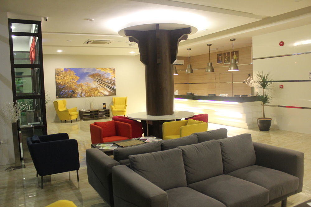 The Inn Bintulu Esterno foto